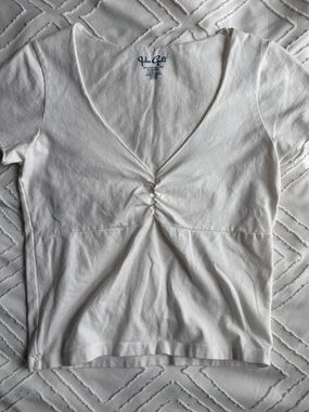 Brandy Melville White V-Neck Ruched Front Short Sleeve Top